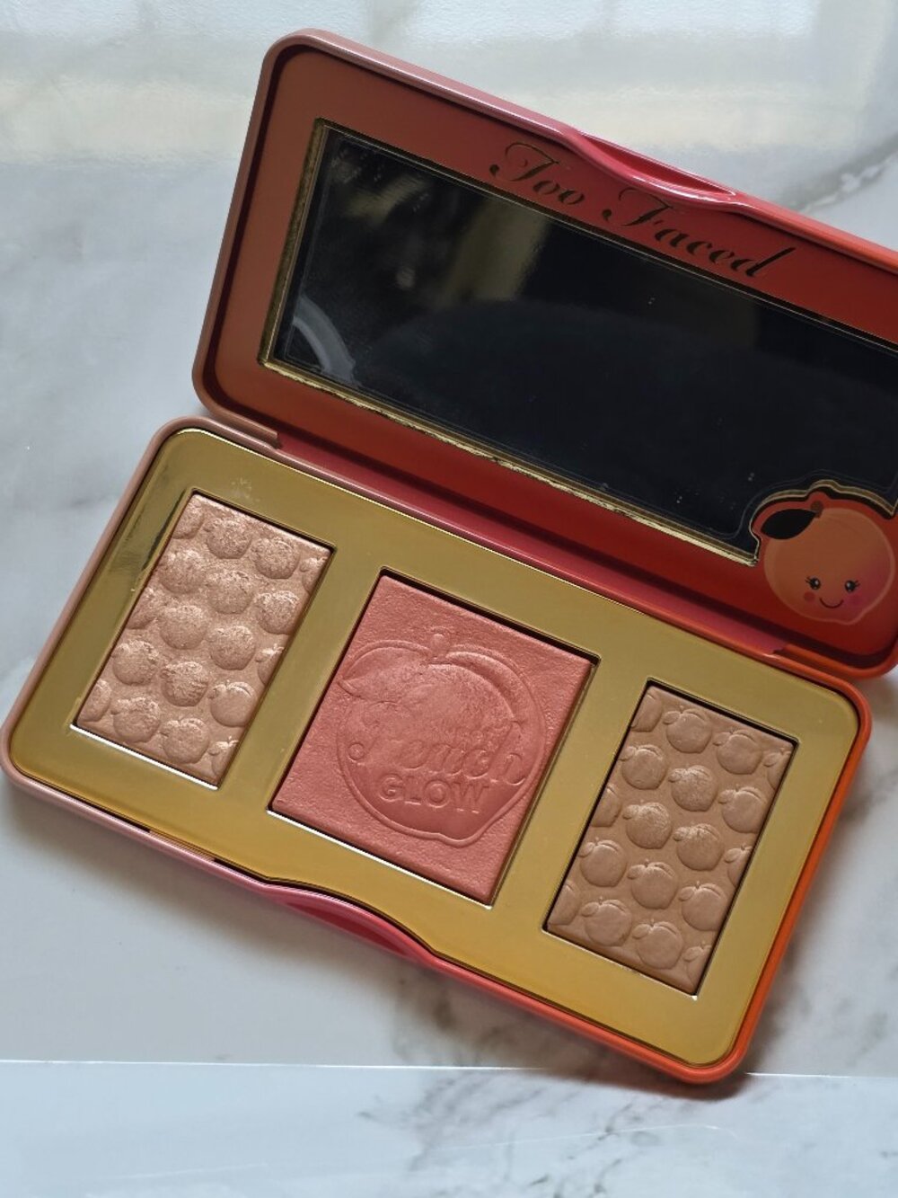 Too Faced PEACH GLOW Highlighting Palette